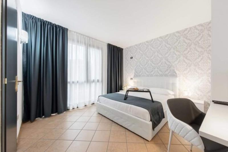 Lake Como Golf Hotel Figino Serenza Bagian luar foto