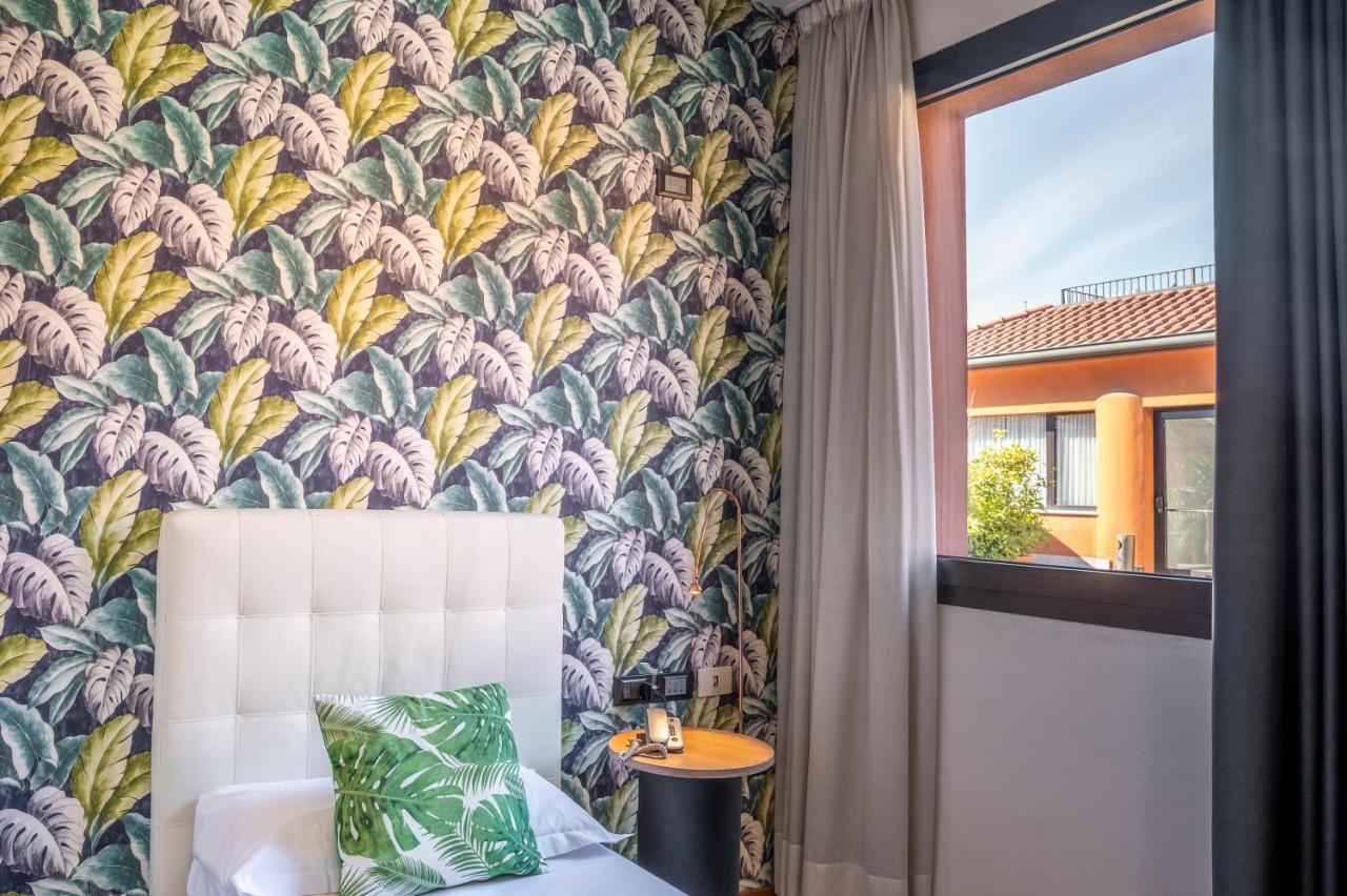 Lake Como Golf Hotel Figino Serenza Bagian luar foto