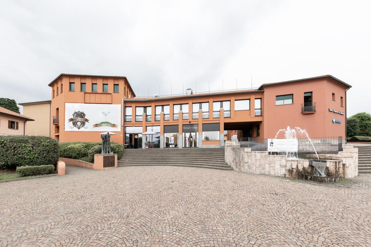 Lake Como Golf Hotel Figino Serenza Bagian luar foto